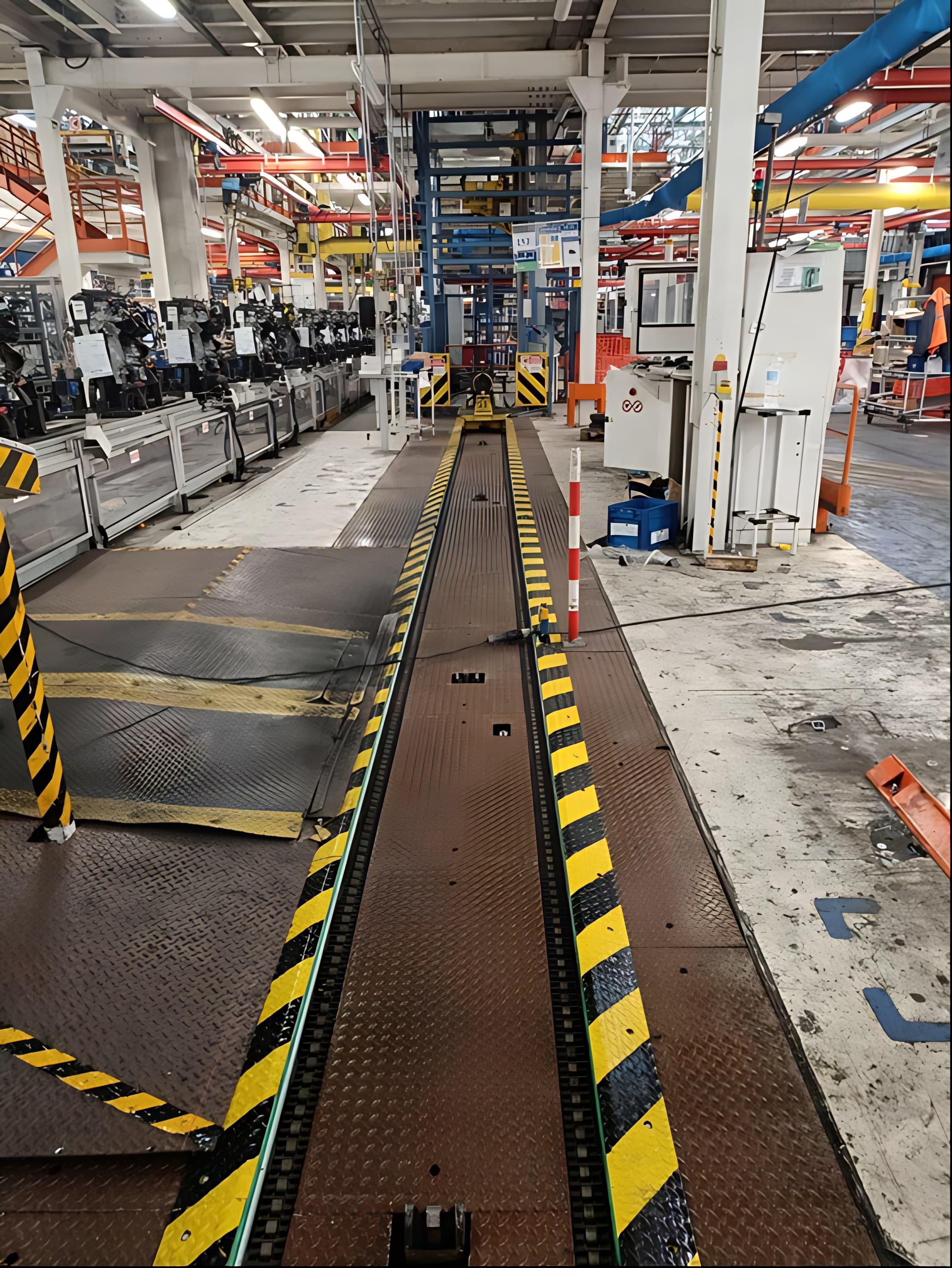 Linea TRP trasporto pallet motori Stellantis